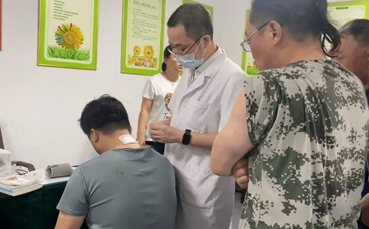 伏貼惠工——熱烈歡迎區人民醫院走進(jìn)章丘豐源